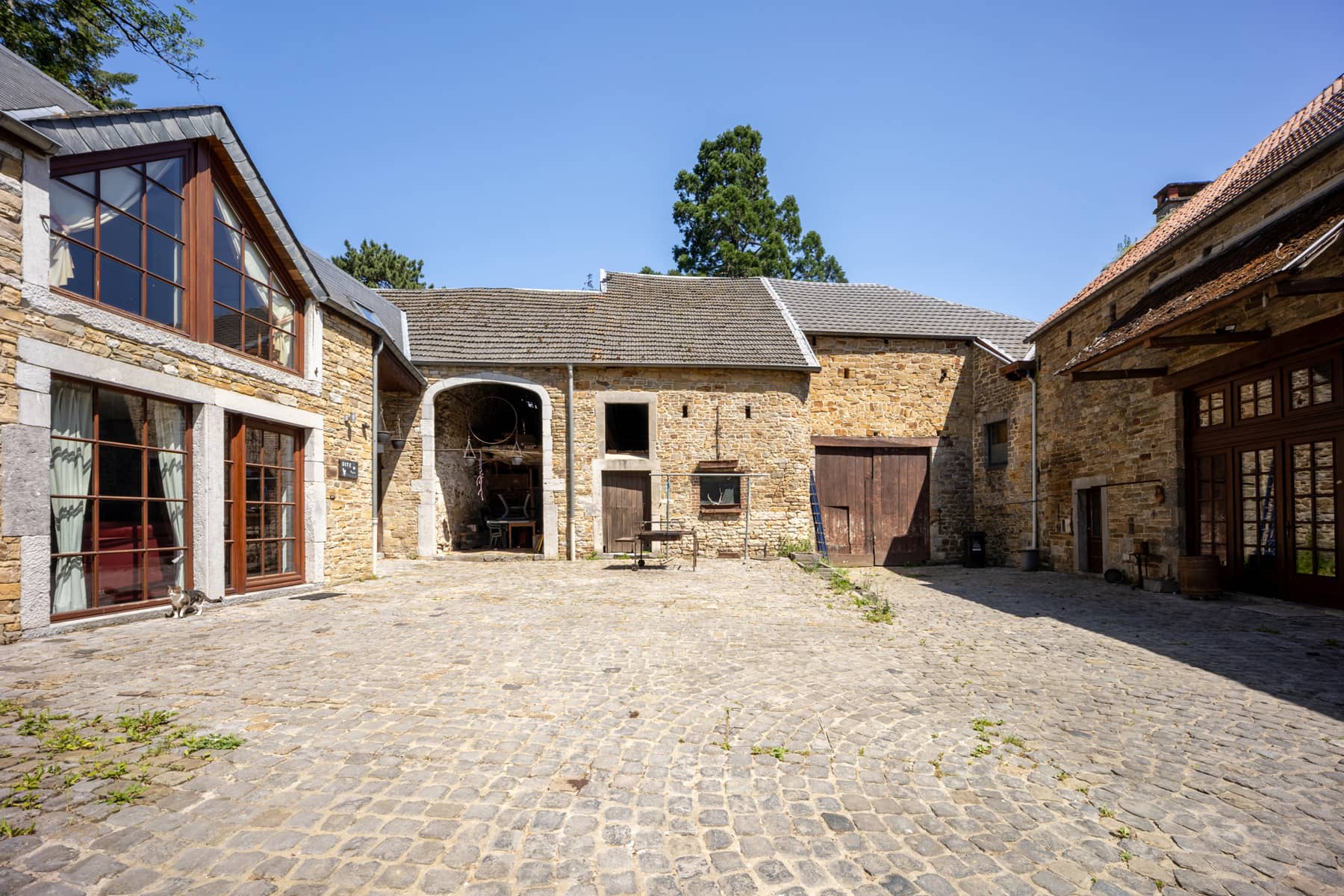 3 GITES + MAISON - FORT POTENTIEL - IDEAL INVESTISSEUR — photo 2