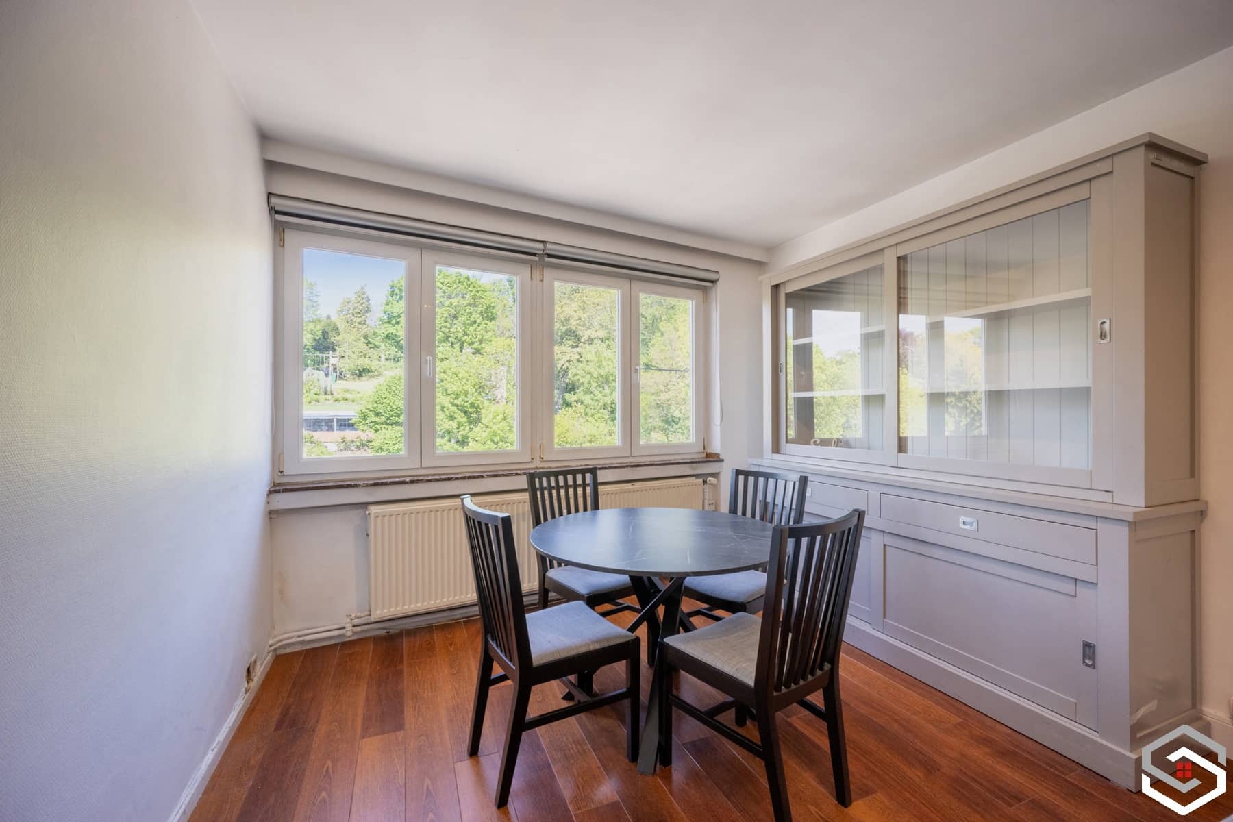SUBLIME APPARTEMENT 1 CH - BON ETAT - ELEC OK - PEB D - CAVE — photo 4