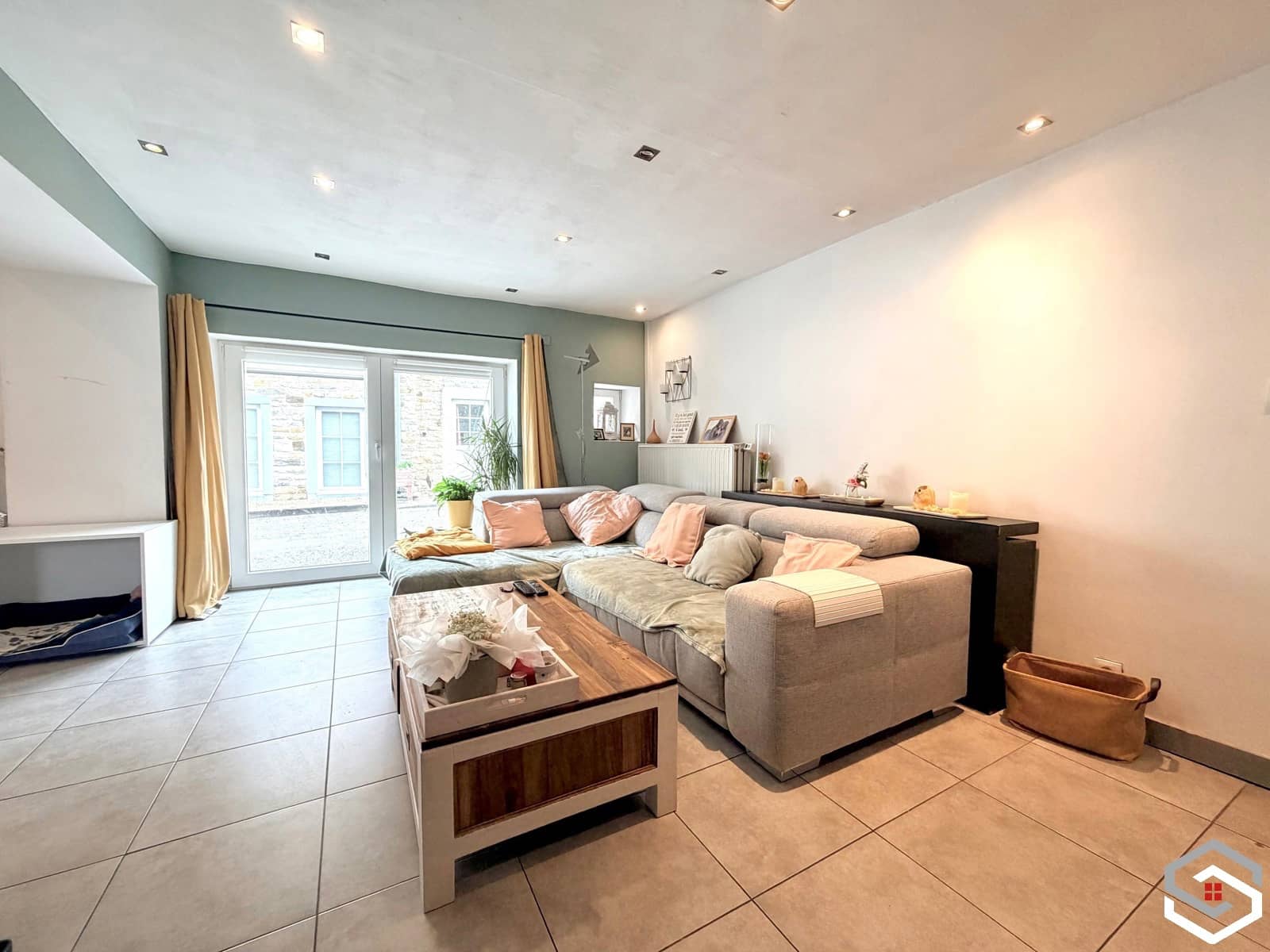 MAGNIFIQUE MAISON - 4 CHAMBRES - JARDIN/TERRASSE - PARKING — photo 3