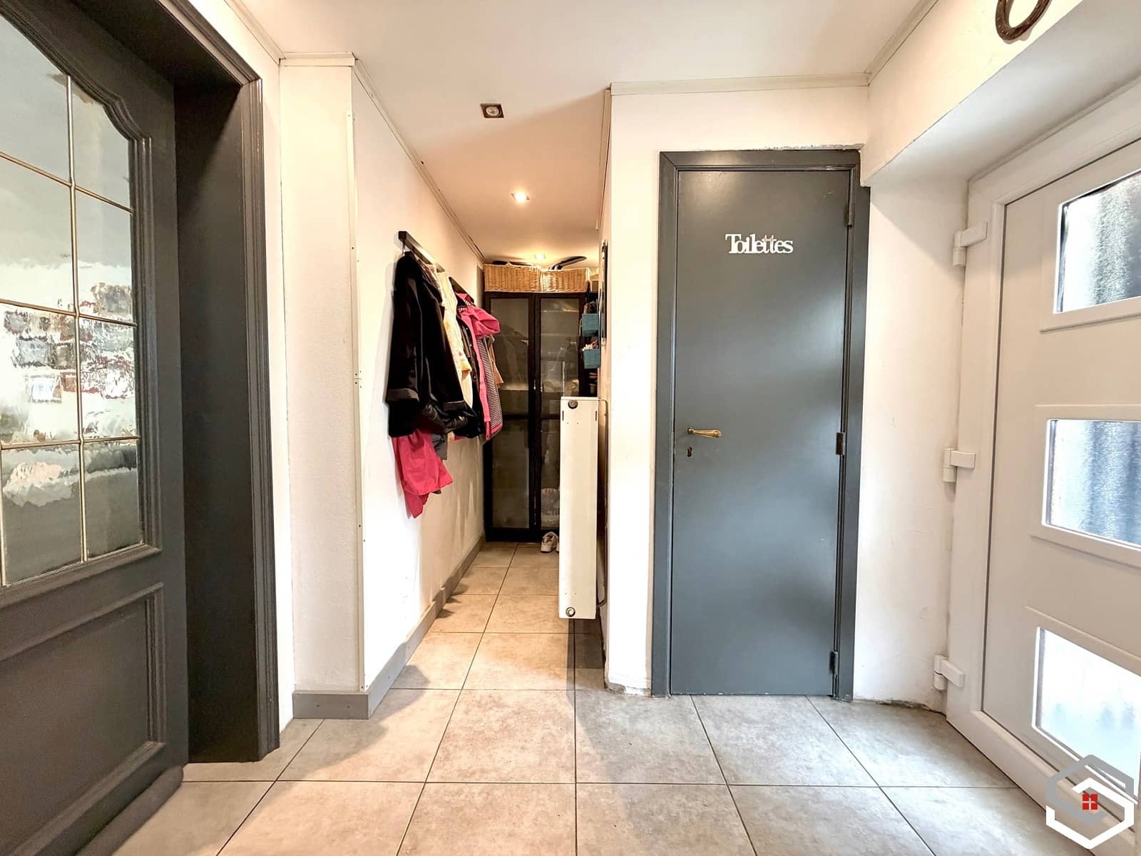 MAGNIFIQUE MAISON - 4 CHAMBRES - JARDIN/TERRASSE - PARKING — photo 2