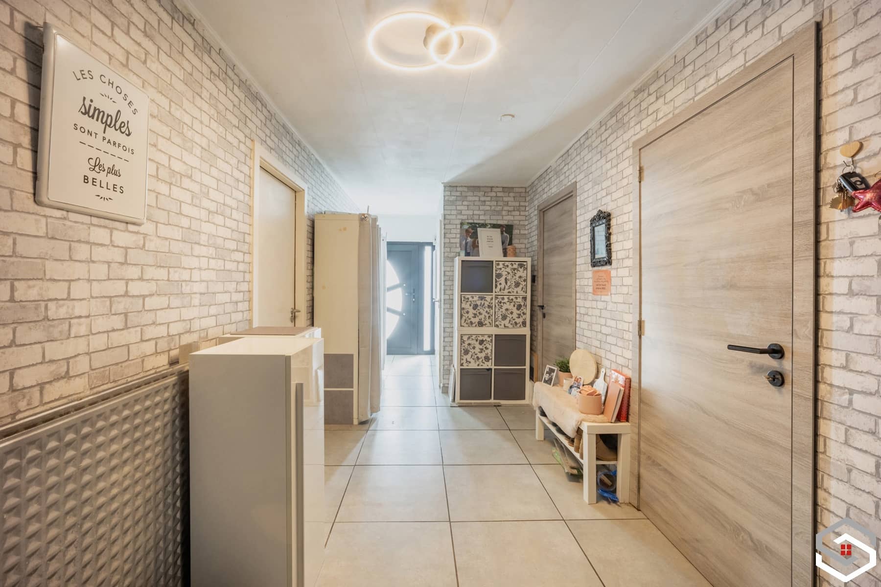 SUPER BUNGALOW 4F - POSS 4CH - EXTERIEUR - GARAGES - PEB C — photo 4