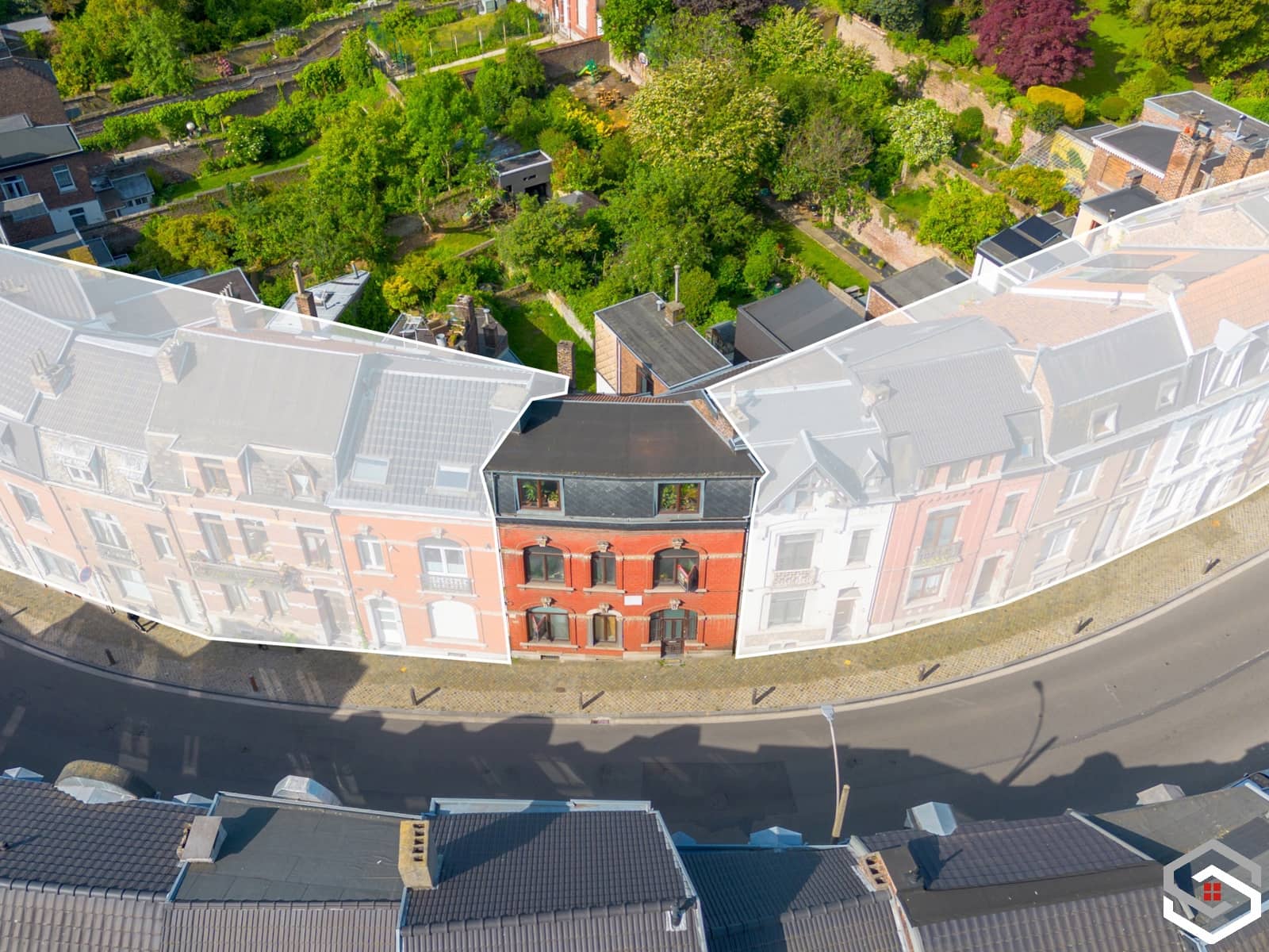MAGNIFIQUE MAISON DE MAITRE - 4 CHAMBRES - PEB D - LIEGE — photo 2