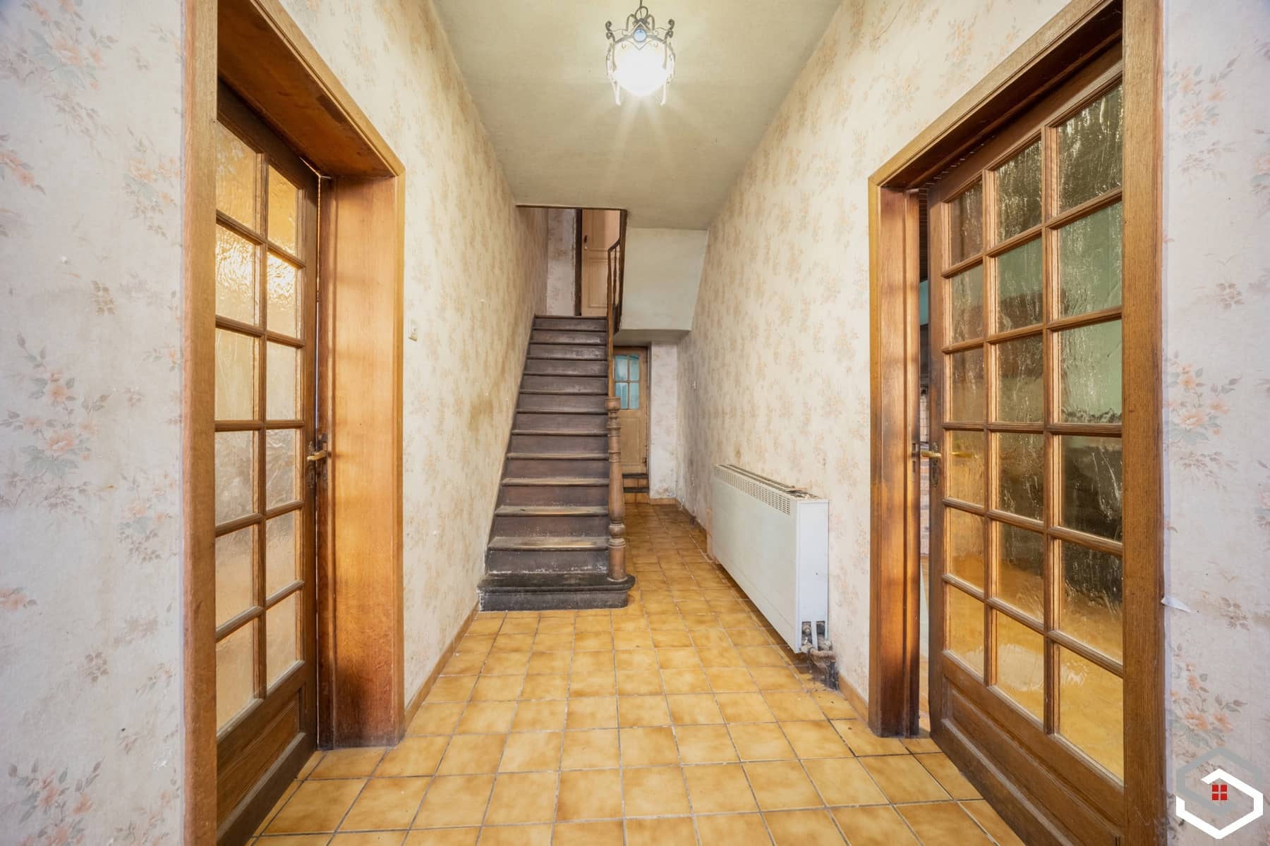 MAGNIFIQUE MAISON 3 FACADES - POSS. 6 CH - JARDIN - FONTIN — photo 3